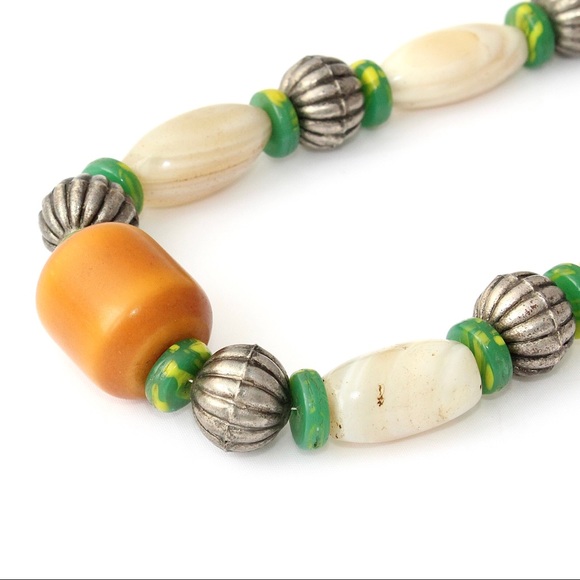 Vintage African Amber & Banded Agate Trade Bead Necklace Green Glass Silver Tone - Picture 3 of 6